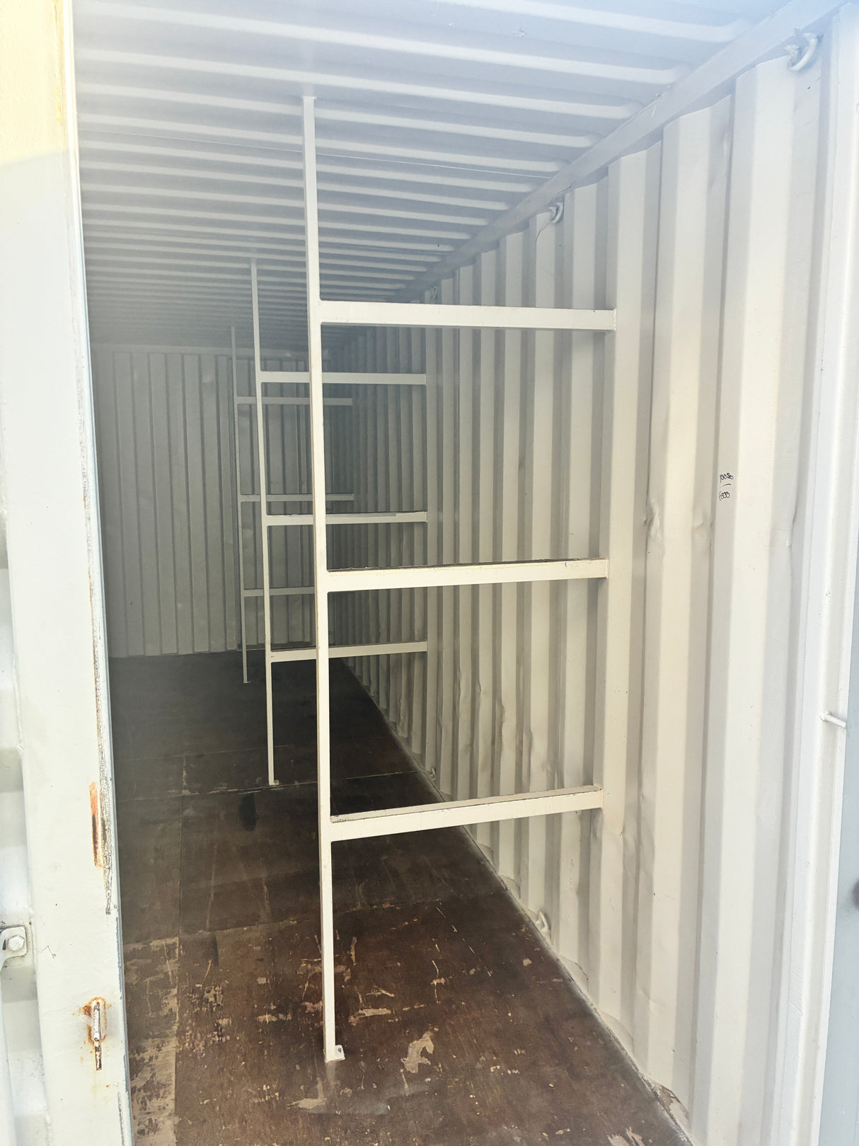 20ft Plumbers Container
