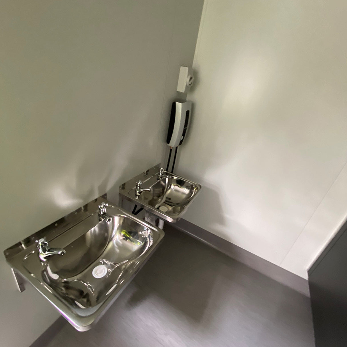 6.0 x 3.0m Ablution Block
