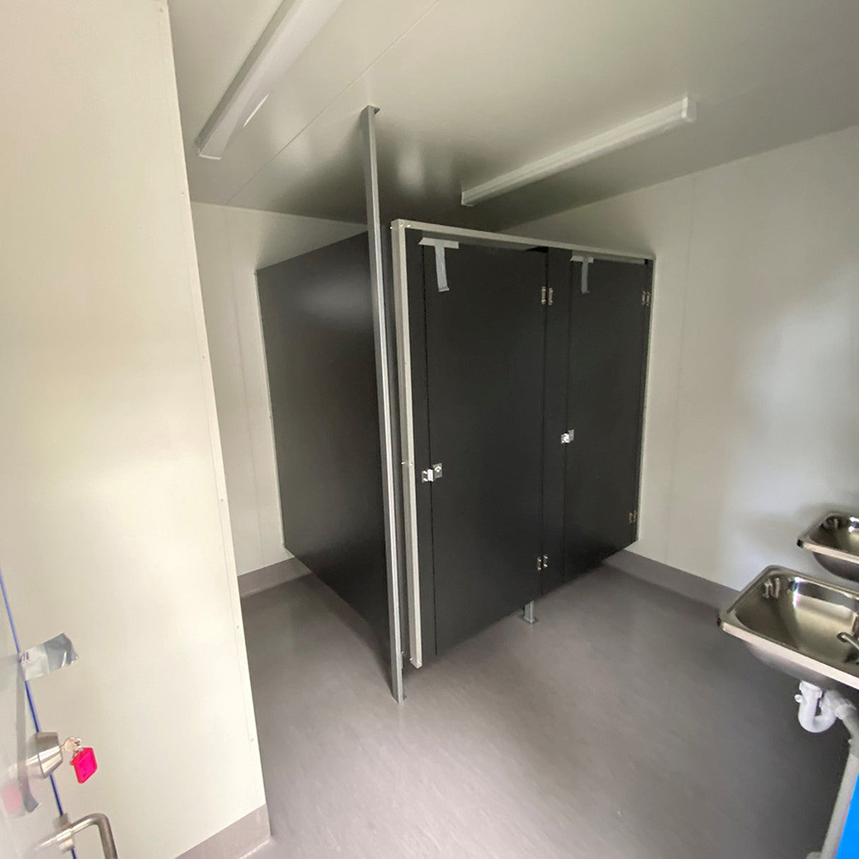 6.0 x 3.0m Ablution Block