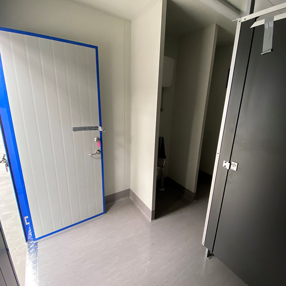 6.0 x 3.0m Ablution Block