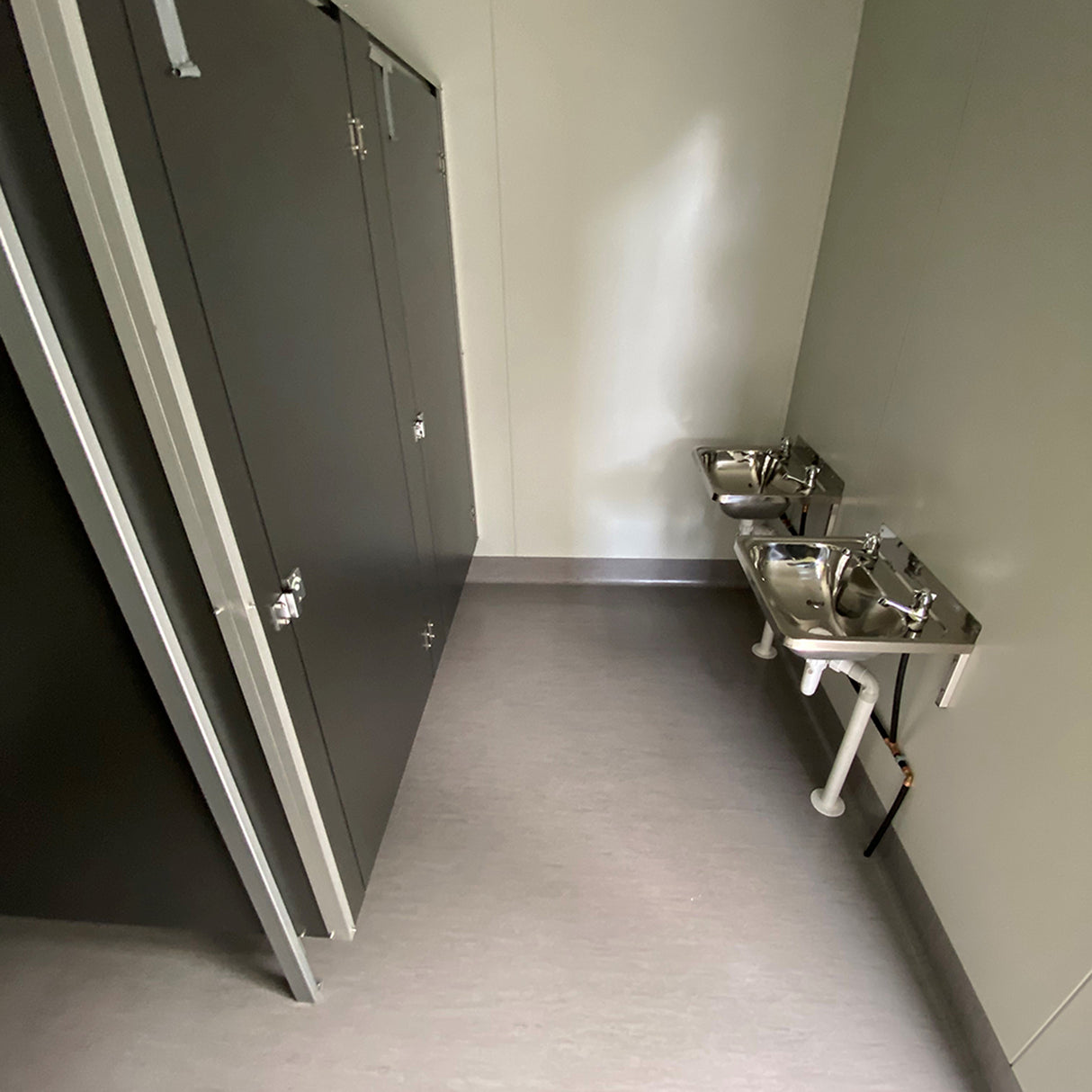 6.0 x 3.0m Ablution Block
