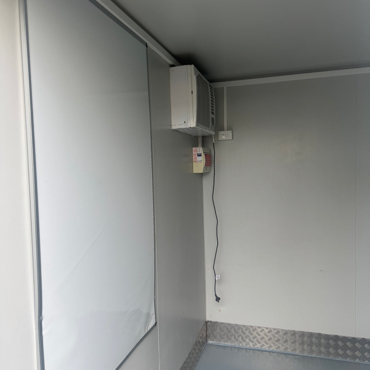 Special: Used 20ft Contractors Container (TBCU1820297)